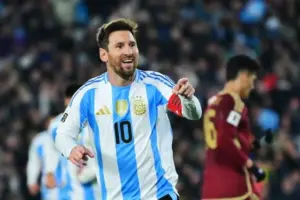 ميسي يودع منتخب الأرجنتين