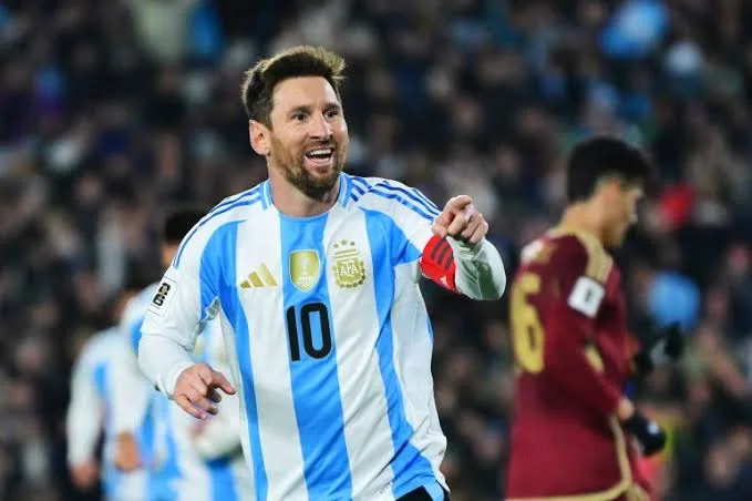 ميسي يودع منتخب الأرجنتين