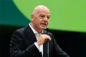جياني إنفانتينو