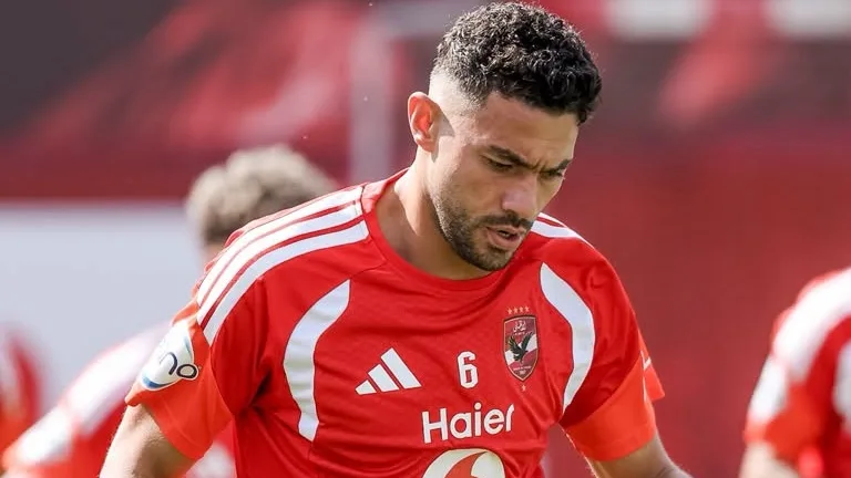 جلسة حاسمة بين وكيل ياسر إبراهيم ومسؤولي الأهلي للتوصل إلى اتفاق نهائي