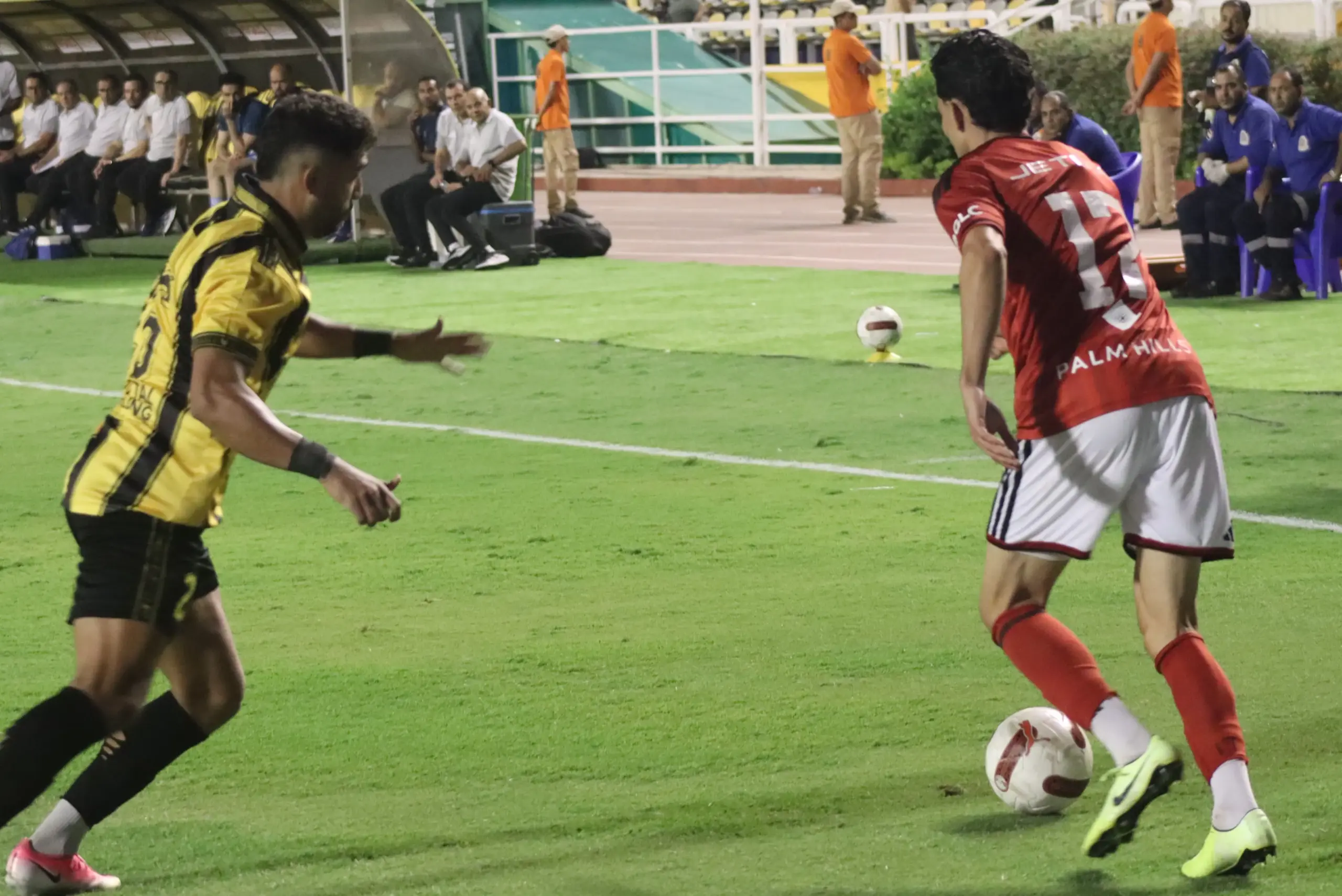 الأهلي والمقاولون العرب