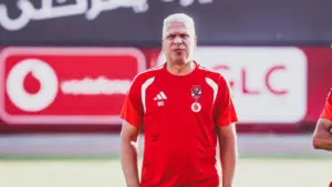 وائل جمعة يقدم دعم نفسي مكثف لـ حسين الشحات